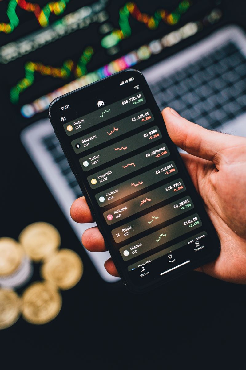 DeFi dashboard analytics